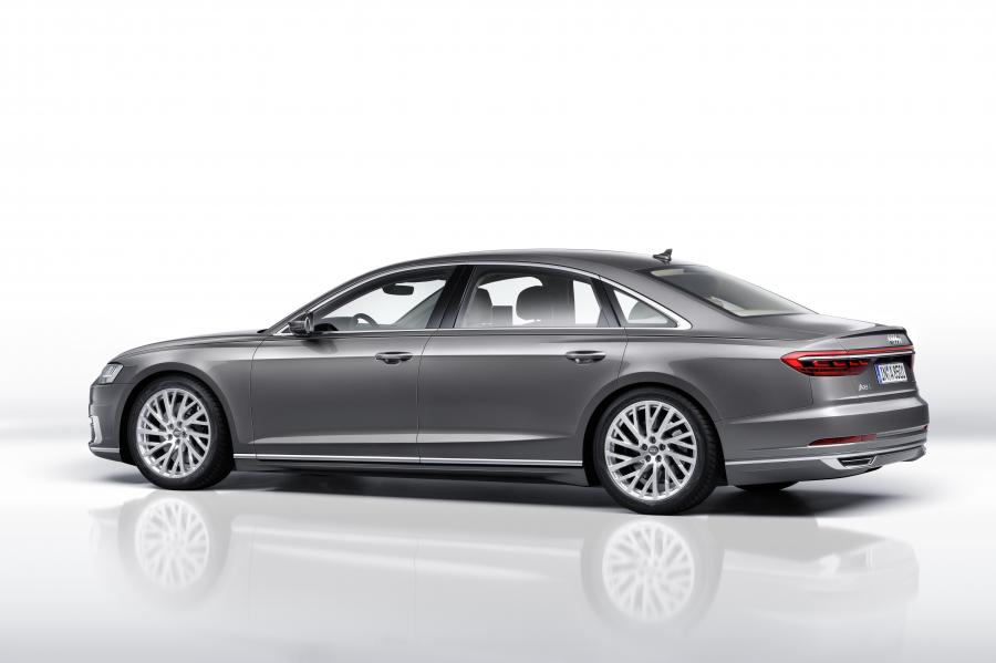  Audi A8 L 55 TFSI Quattro (D5) 2017 года  (WW) (фото 35 из 116)